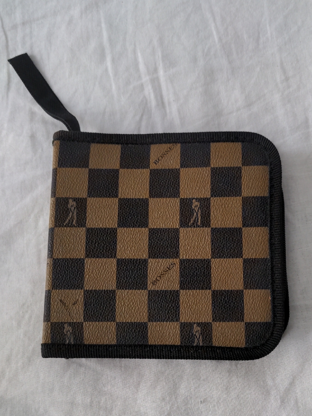 Bosses Checkered Golf Motif 24 Disc Zippered CD DVD Case